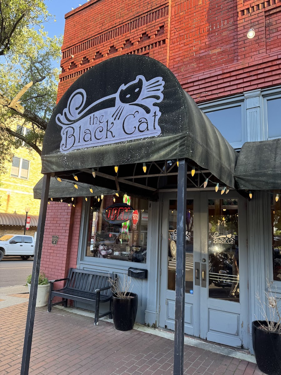 Black Cat Cafe
